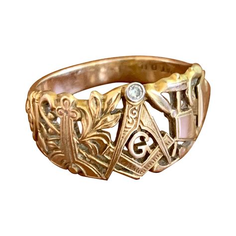 vintage masonic rings with diamonds.